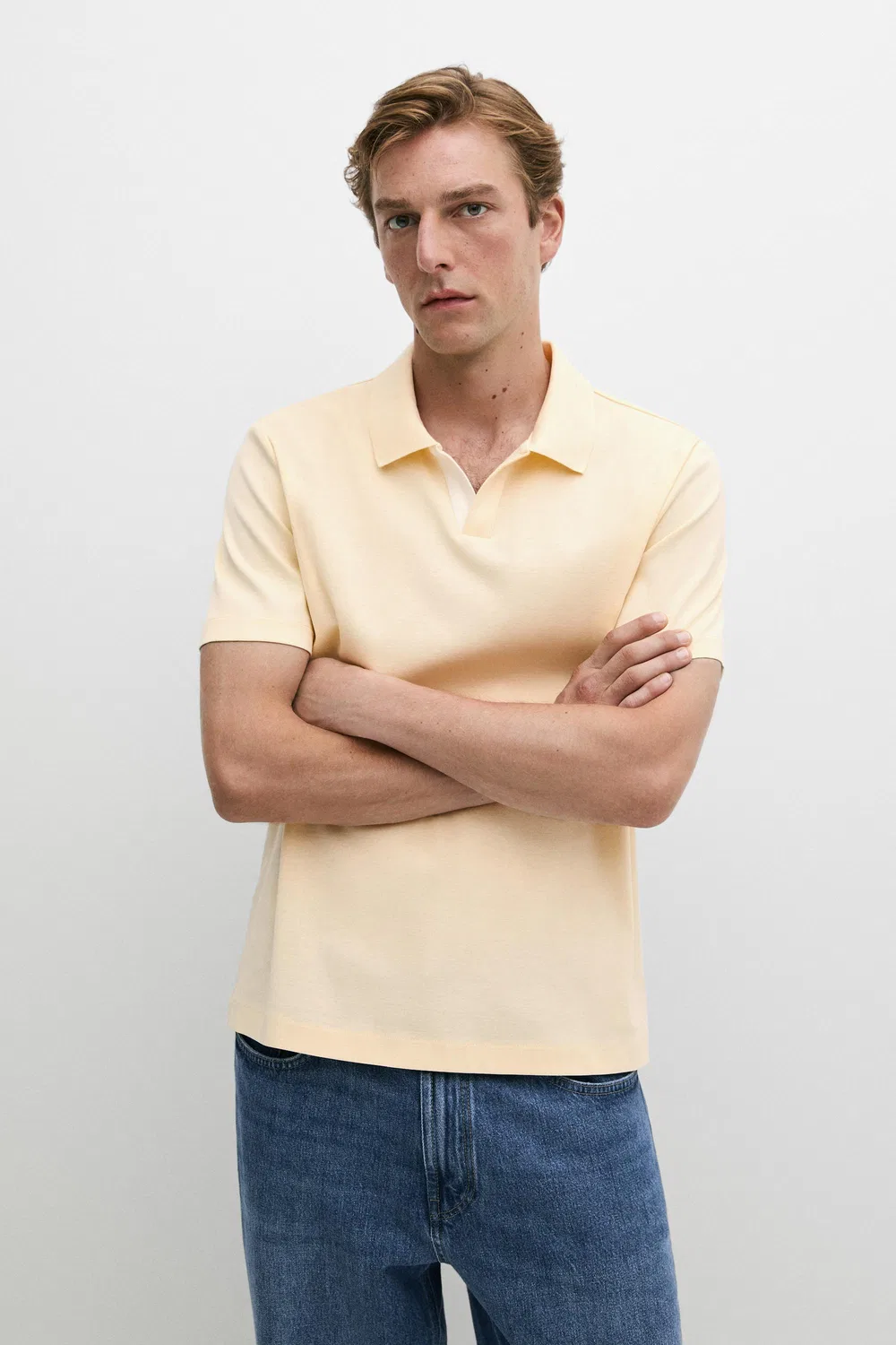 Поло Massimo Dutti Short Sleeve V-neck Shirt, желтый