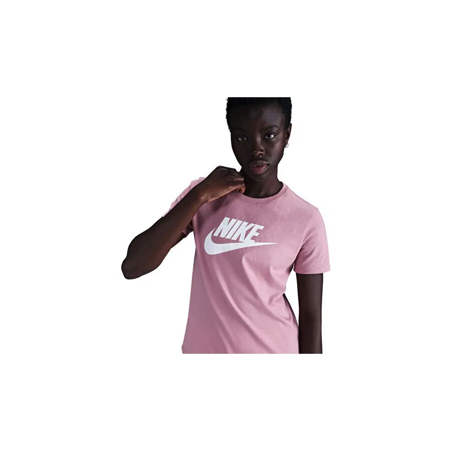Женская футболка с принтом Nike Sportswear Essentials DX7906-623, Красный — фото 3