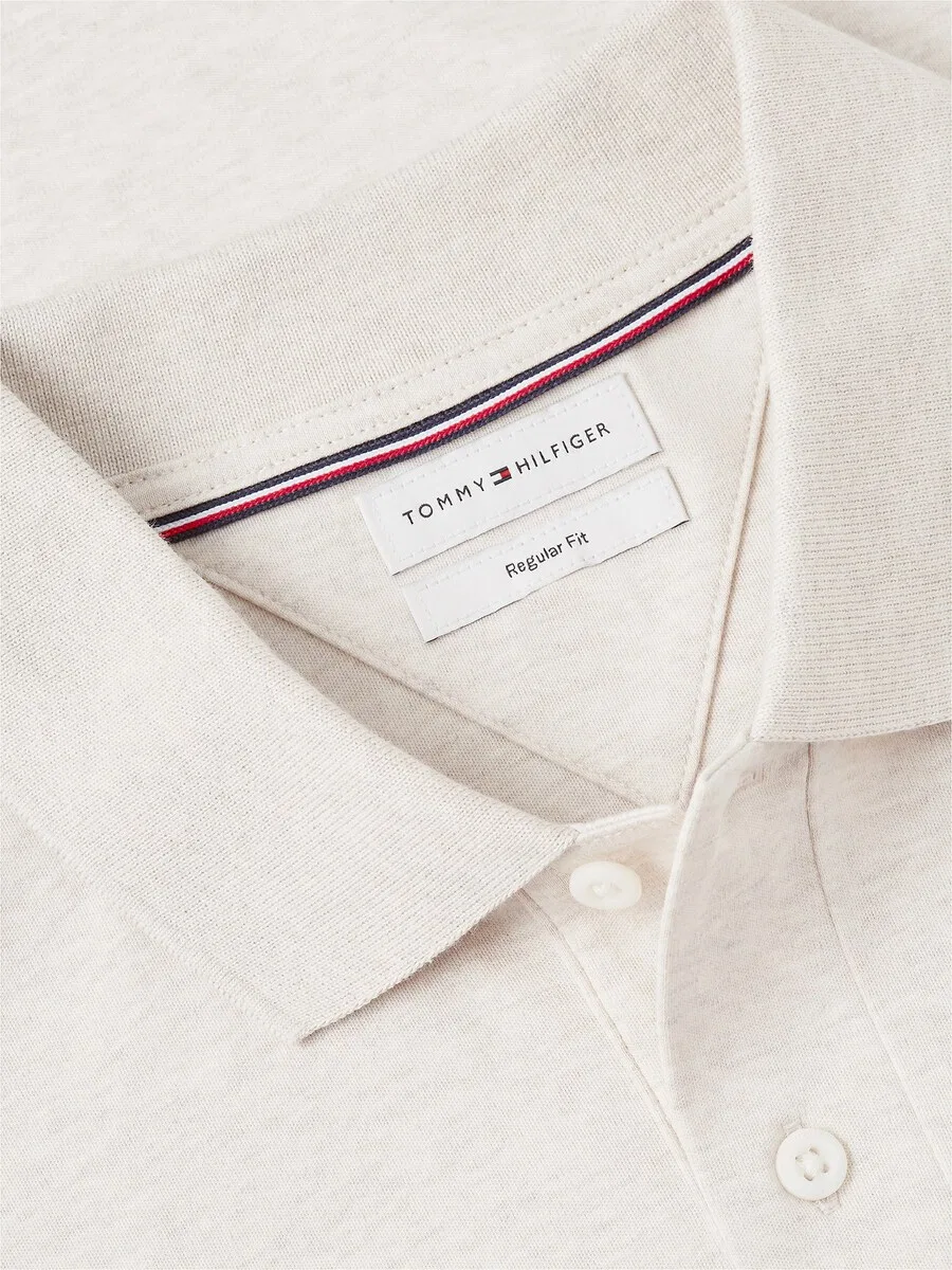 Футболка TOMMY HILFIGER бежевого цвета — фото 4