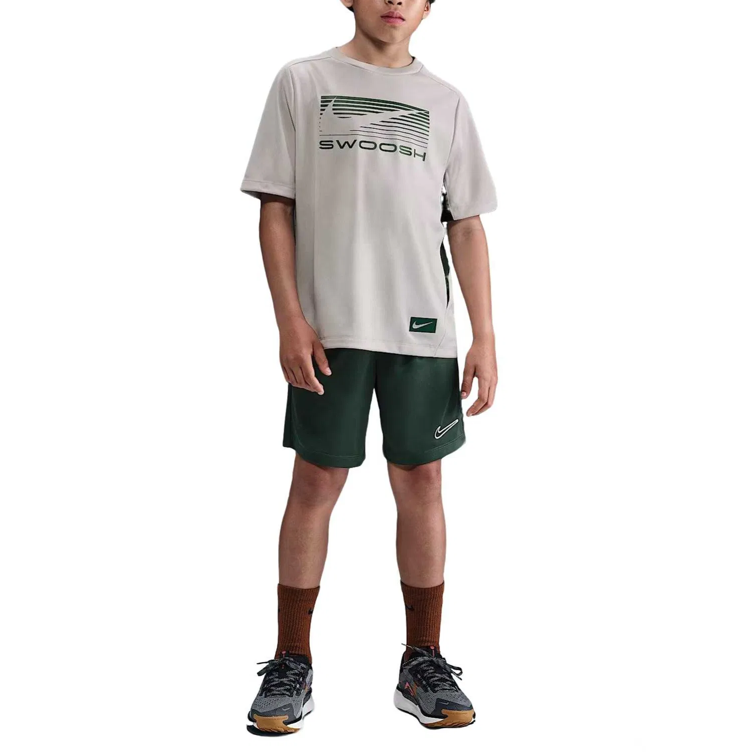 Детская футболка с коротким рукавом Dri-FIT Multi Nike, Light Ore Brown/Fir — фото 3