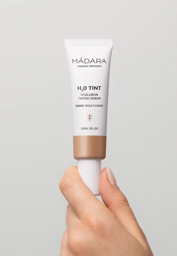 Тонирующая сыворотка с гиалуроновой кислотой H2O tint hyaluron tinted serum MáDara, Wild Flower, 30 мл, цвет wild flower — фото 4