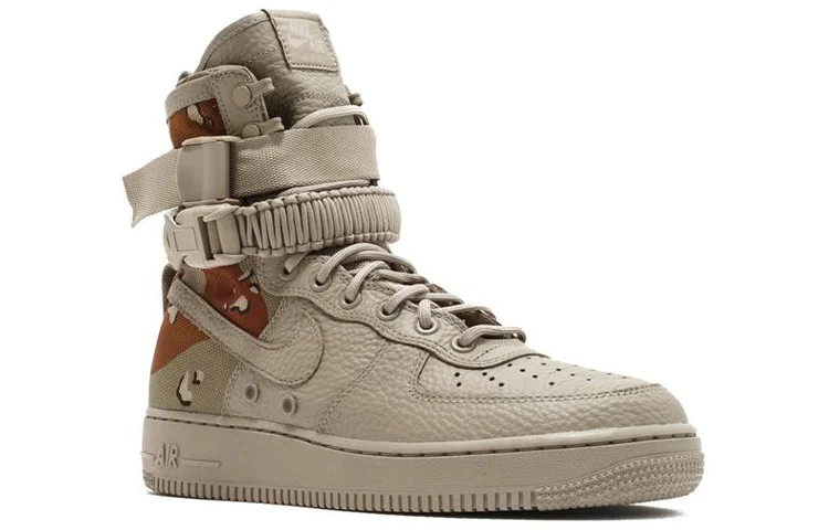 Кроссовки Nike SF Air Force 1, светло-бежевый/камуфляжный — фото 3