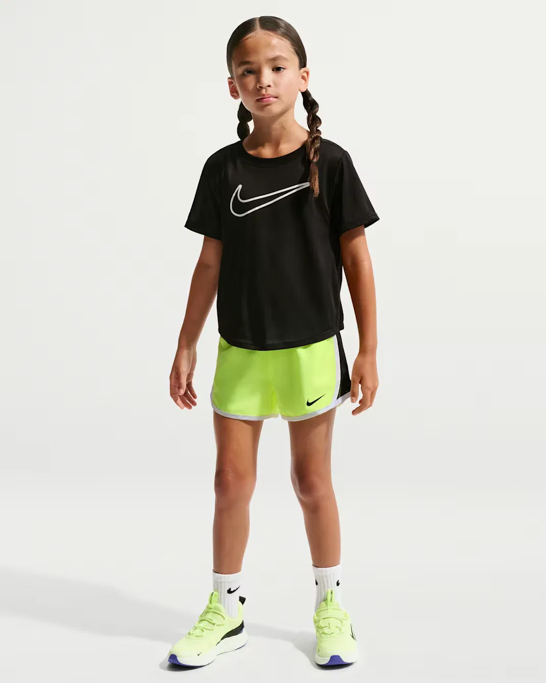 Детские шорты Dri-FIT Tempo Nike, Black/Volt
