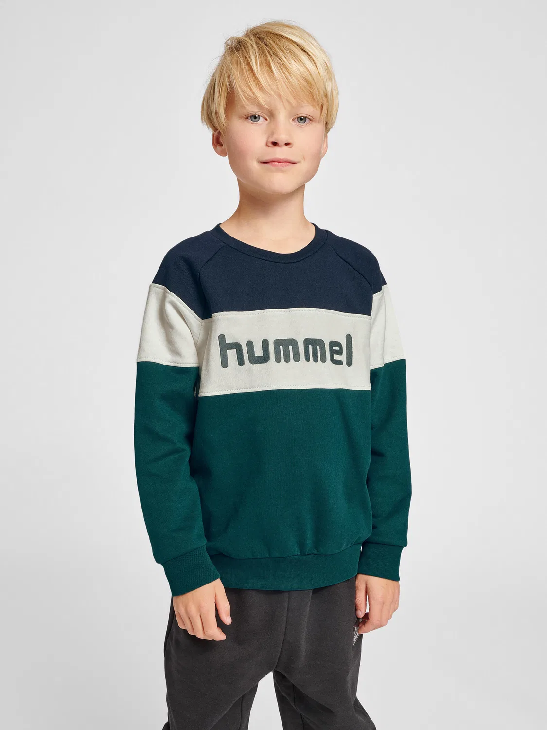 Детский свитшот с круглым вырезом Hmlclaes Hummel, Blaugrun Navyblau