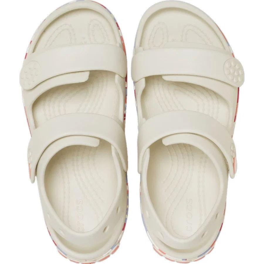 Детские сандалии-клоги с принтом и светящейся подошвой Crocs CRBND Cruiser Glow Confetti Band SdK, Белый — фото 3