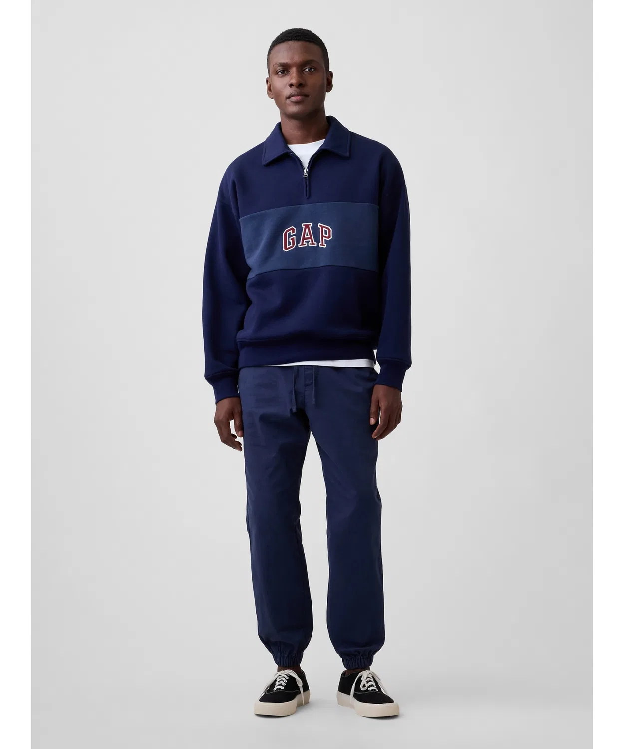 Мужские джоггеры с эластичным поясом GapFlex Essential Jogger Pants GAP, Navy