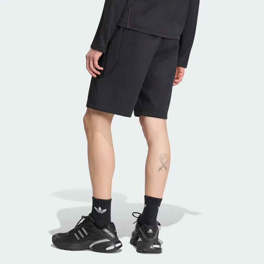 Черные шорты свободного покроя ADIDAS ORIGINALS Spacer Teamgeist 26 — фото 3