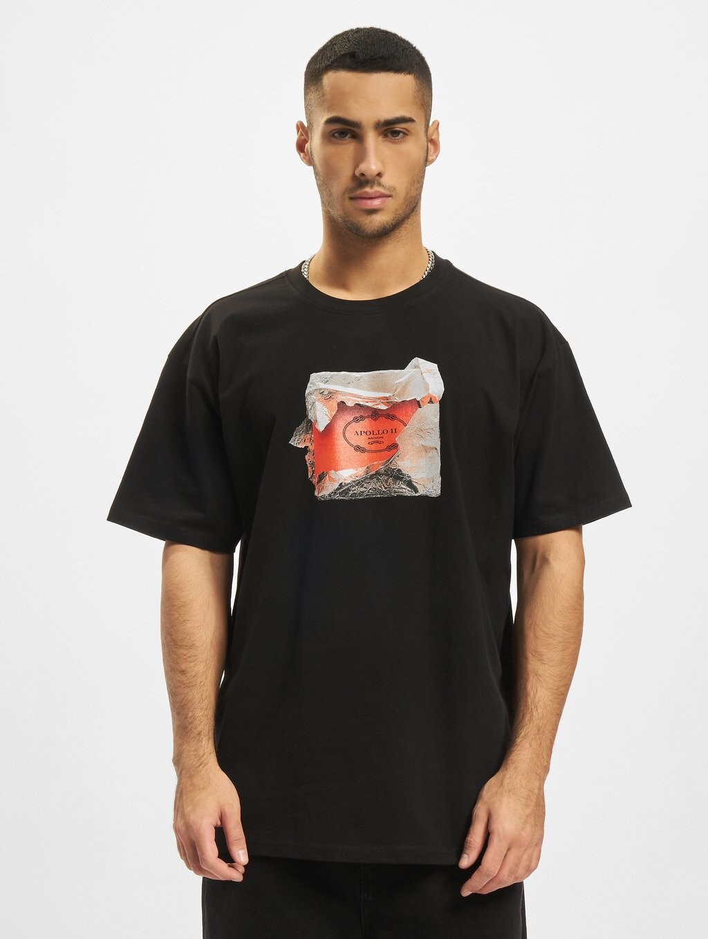 

Футболка с принтом Upscale by Mister Tee, черный