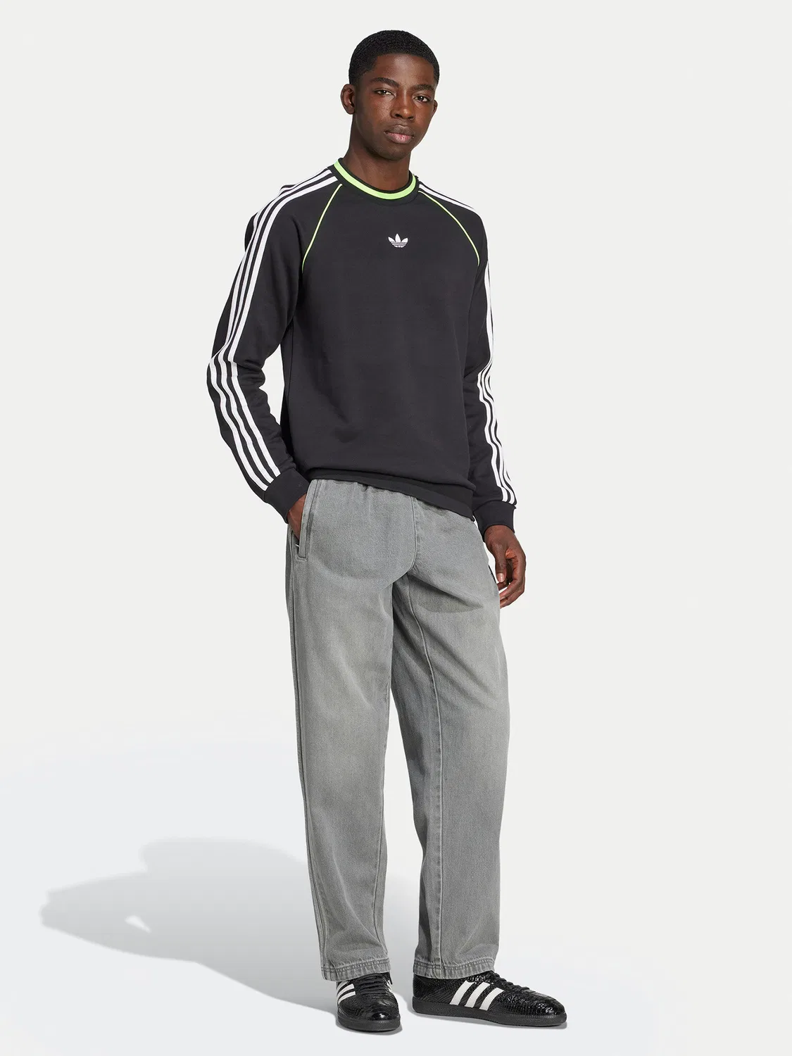 Мужские джинсы стандартного кроя adicolor Denim Stone Adidas, серый — фото 2