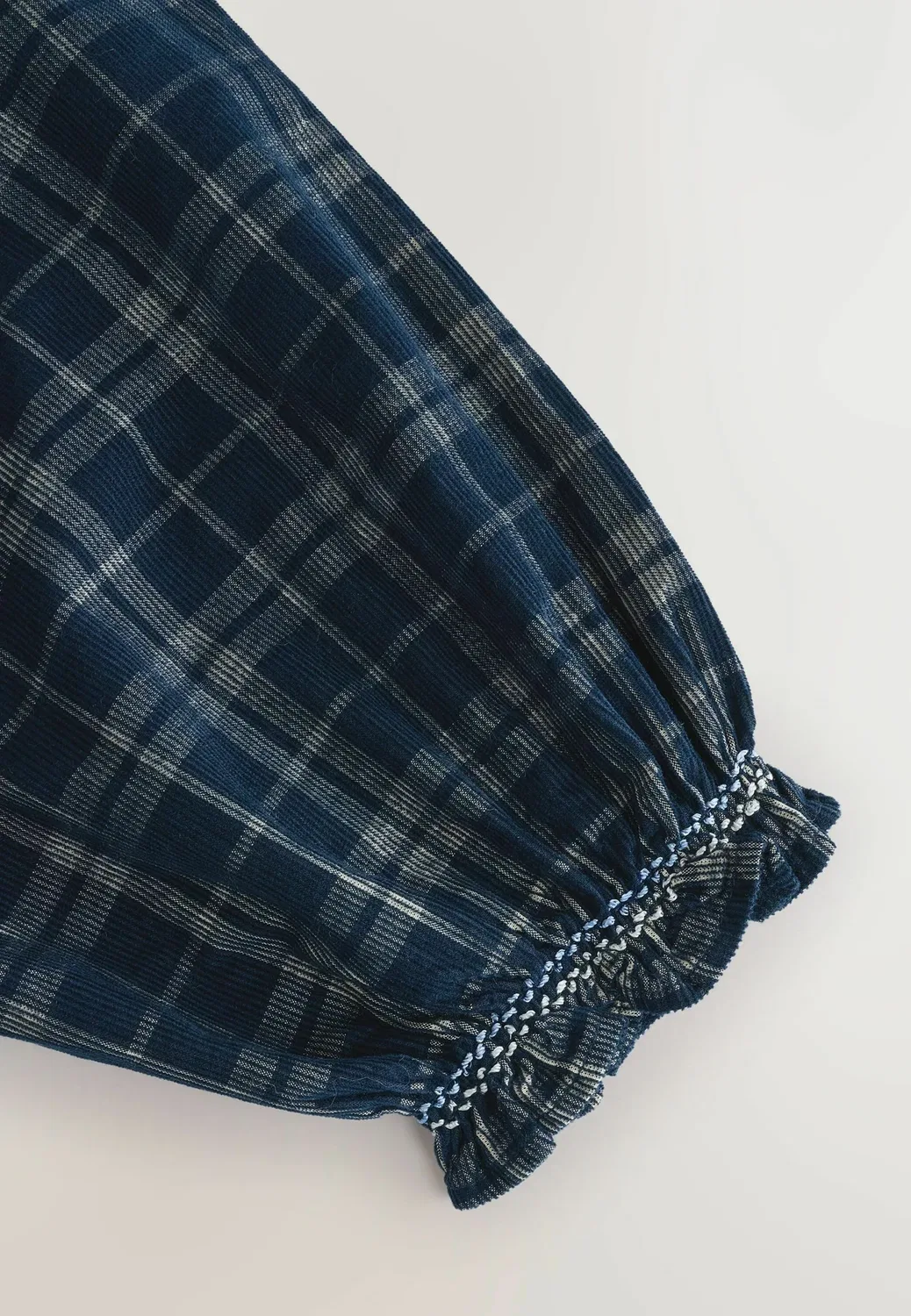Блузка с длинными рукавами из вельвета со сборками - блузка Next, Navy Blue Check — фото 4