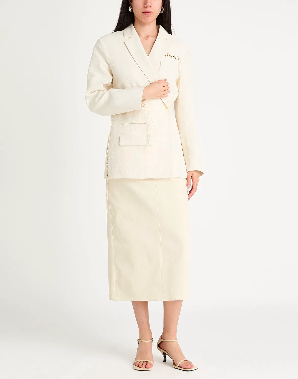 Женский однобортный пиджак из льна с лацканами Jacquemus, кремовый — фото 2