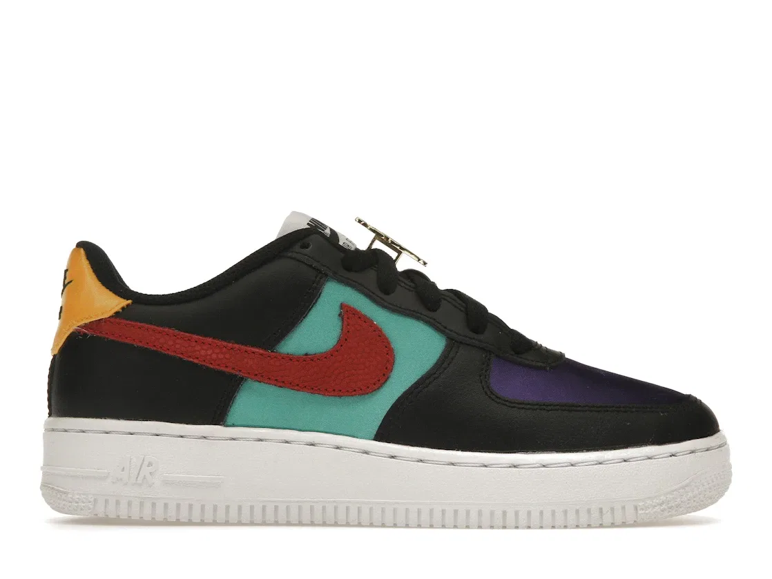 Детские кроссовки с принтом Nike Air Force 1 LV8 EMB Nike, Black Washed Teal Court Purple Gym Red