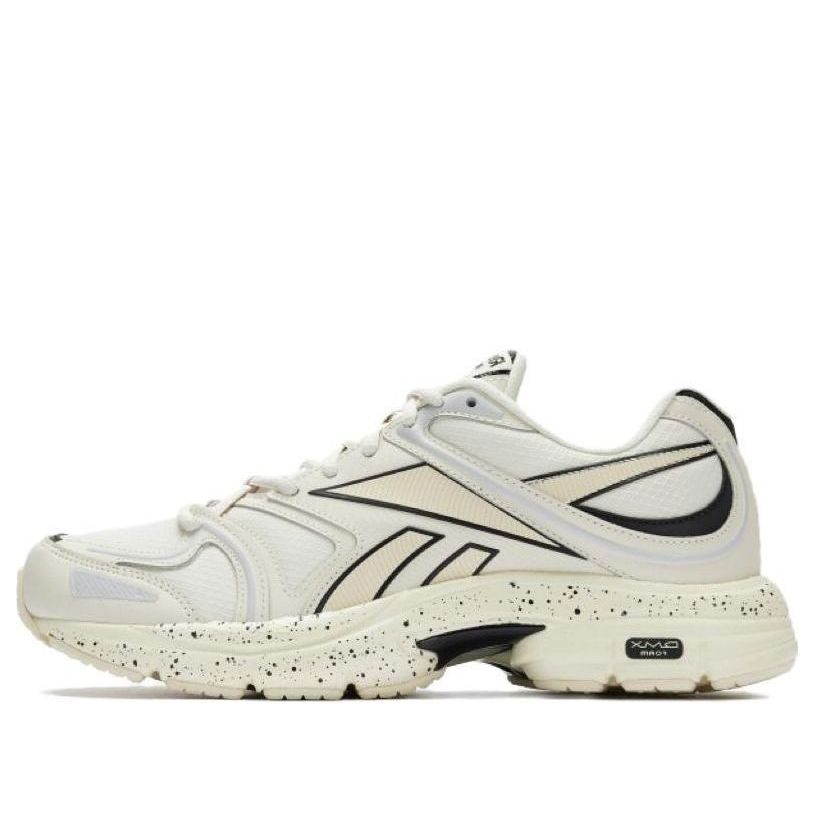 

Кроссовки Reebok Premier Road Plus VI 'Alabaster Core Black', бежевый