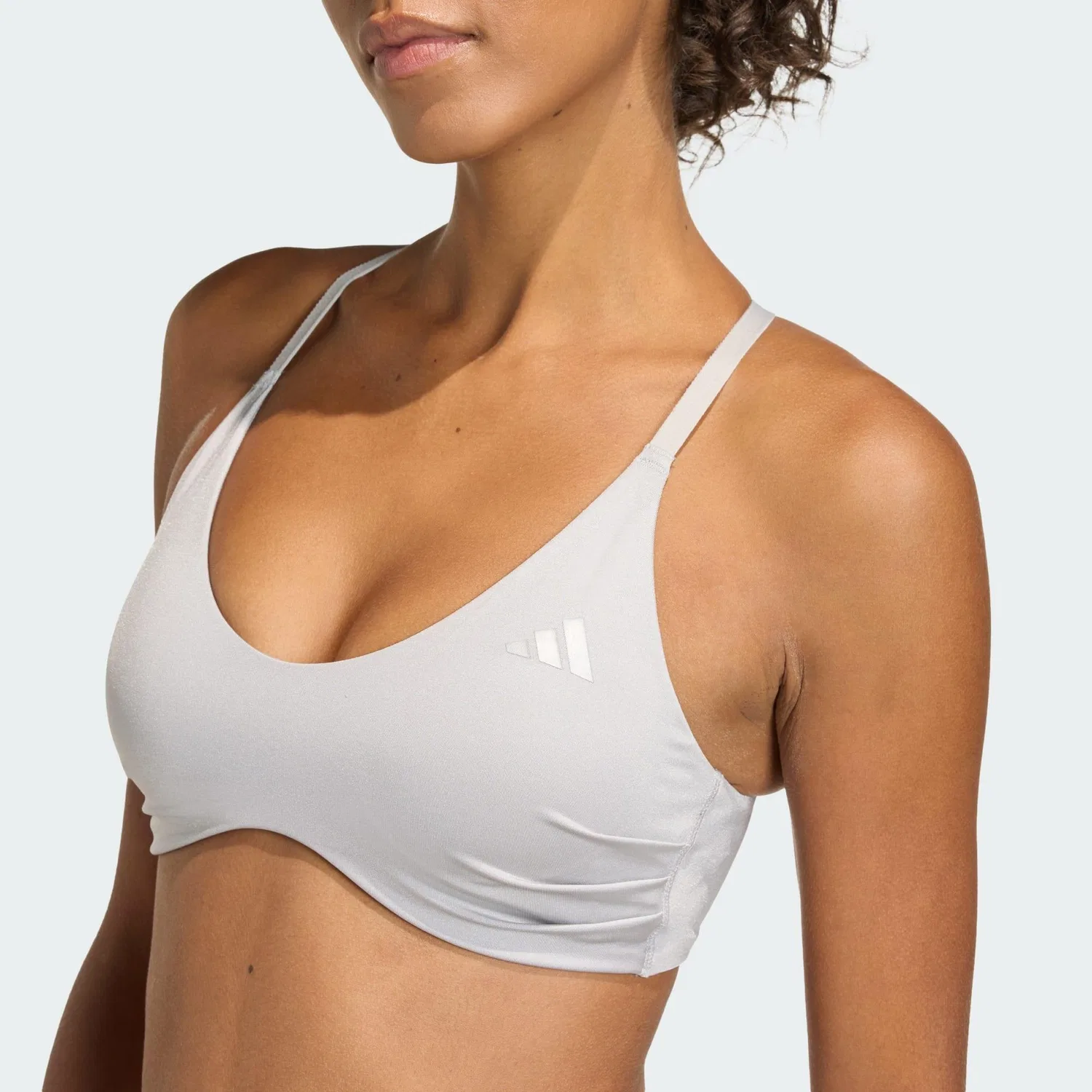 Женский спортивный бюстгальтер с легкой поддержкой Optime Essentials Workout Shine, Adidas, Flussgrau — фото 4
