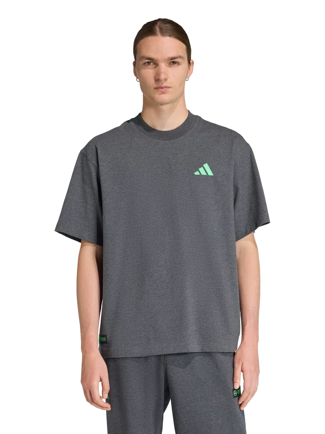Мужская свободная футболка с принтом Mercedes-AMG Petronas Formula One Team Premium Sweat T-Shirt Adidas, серый — фото 2