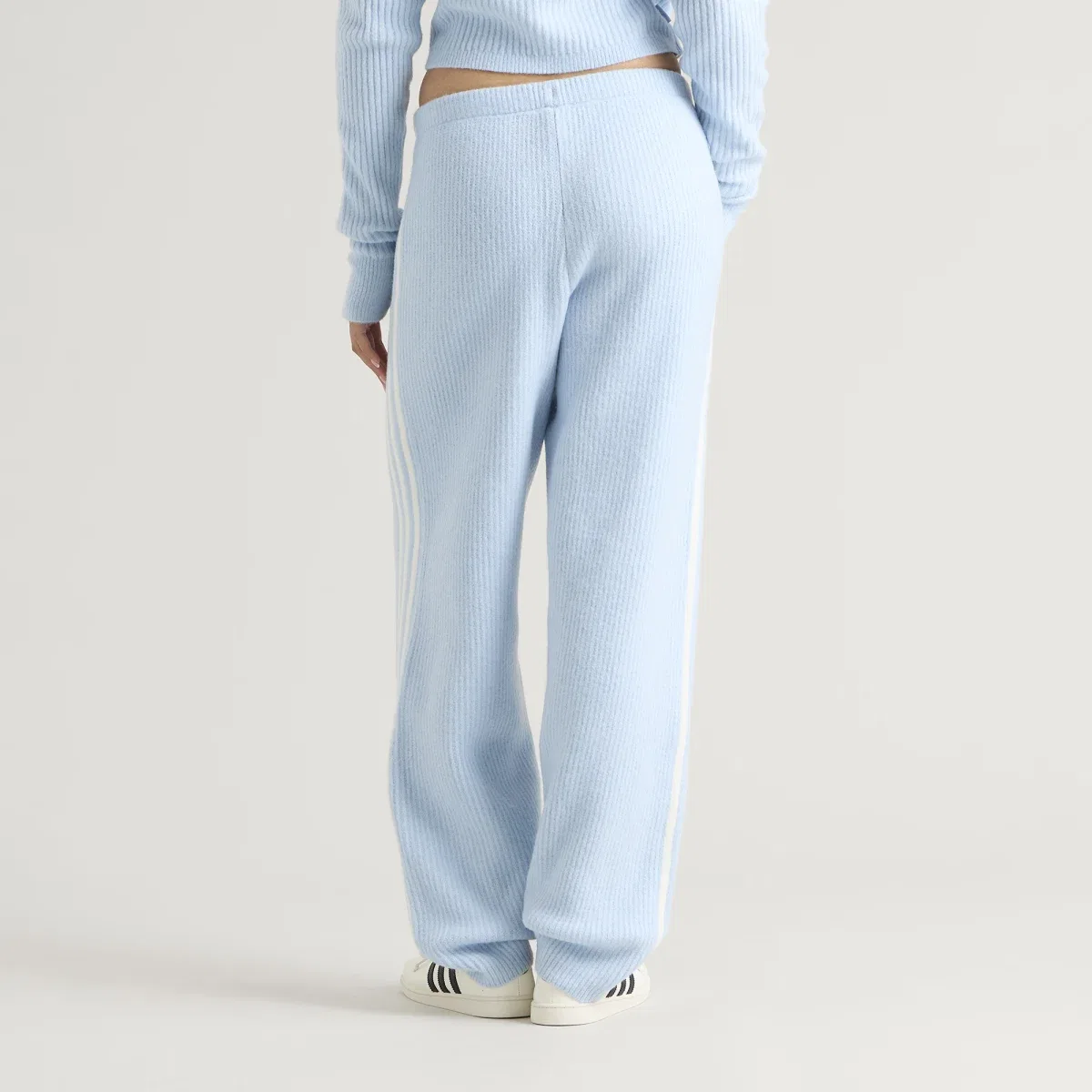 Женские брюки из трикотажа с объёмными штанинами X JENNIE Adidas, Wonder Blue — фото 3
