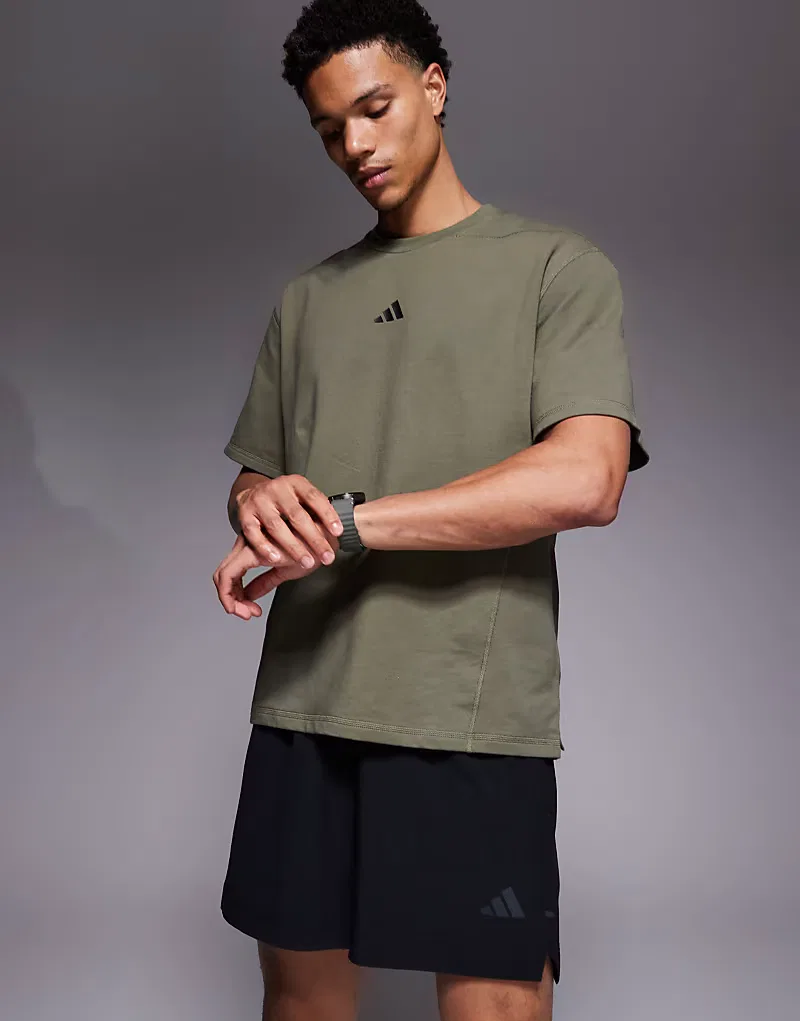 Тренировочная футболка Adidas D4T, оливково-зеленый