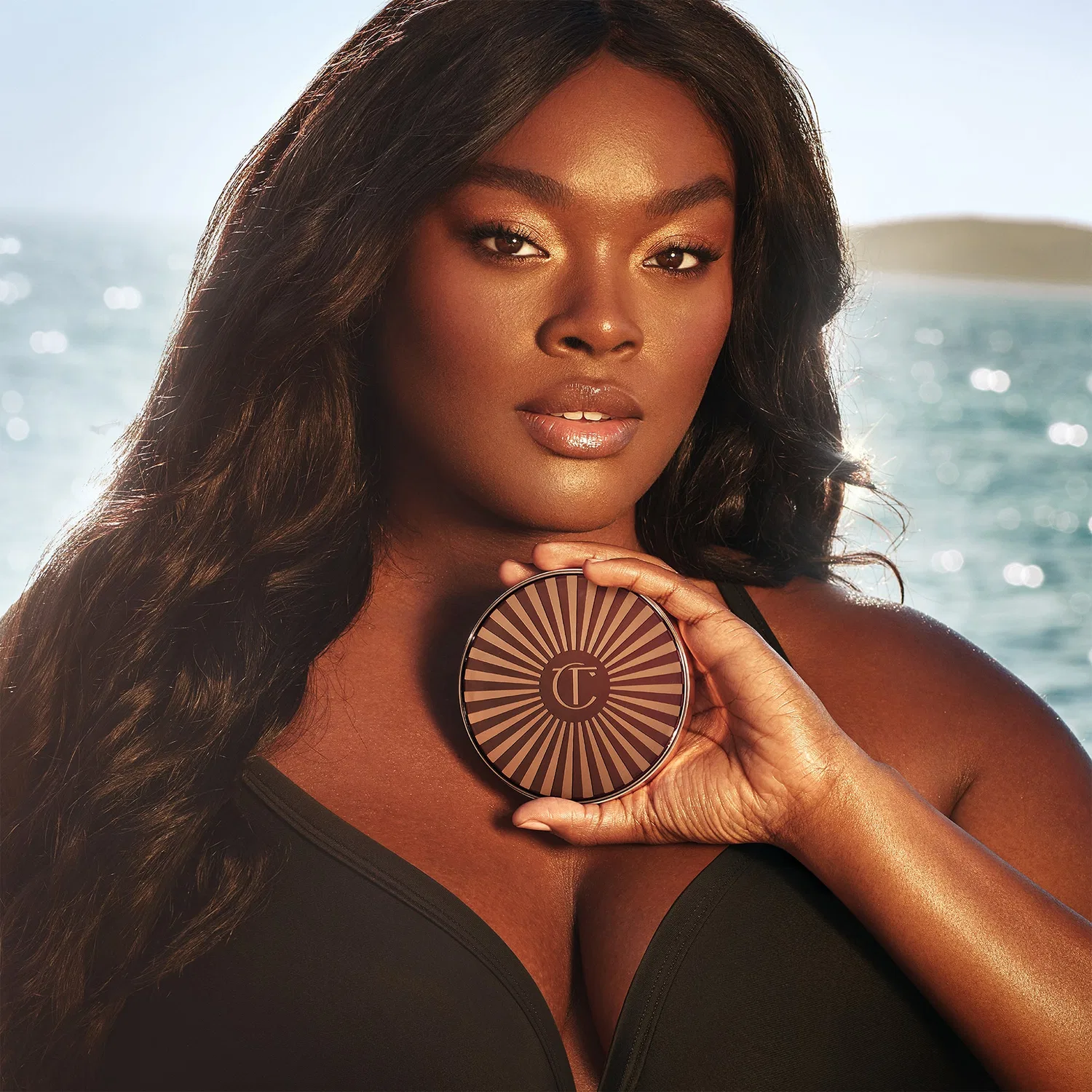 Кисть для бронзера Beautiful Skin Bronzing Brush Charlotte Tilbury — фото 4