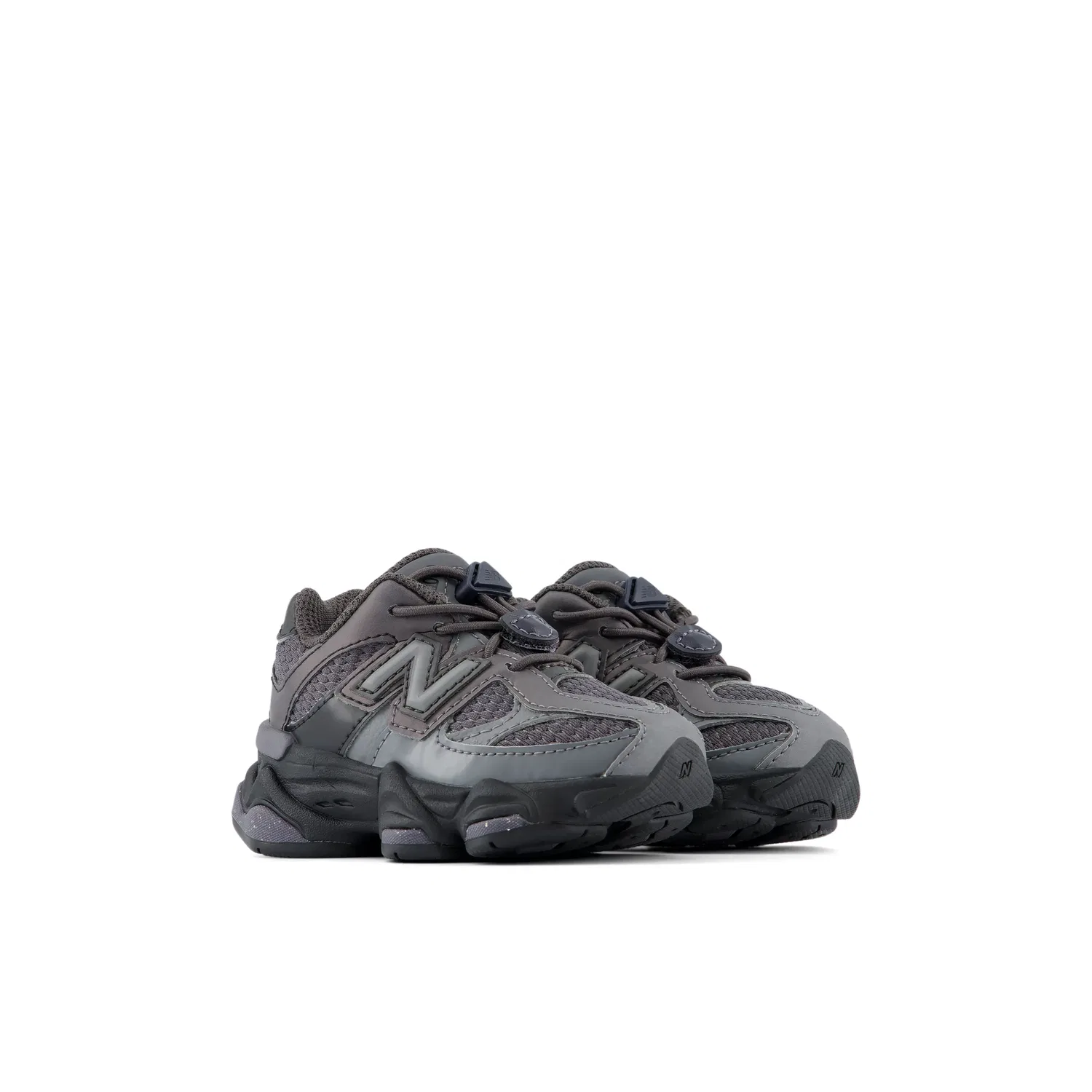Детские кроссовки для малышей с эластичной шнуровкой 9060 Bungee New Balance, Black With Castlerock — фото 2