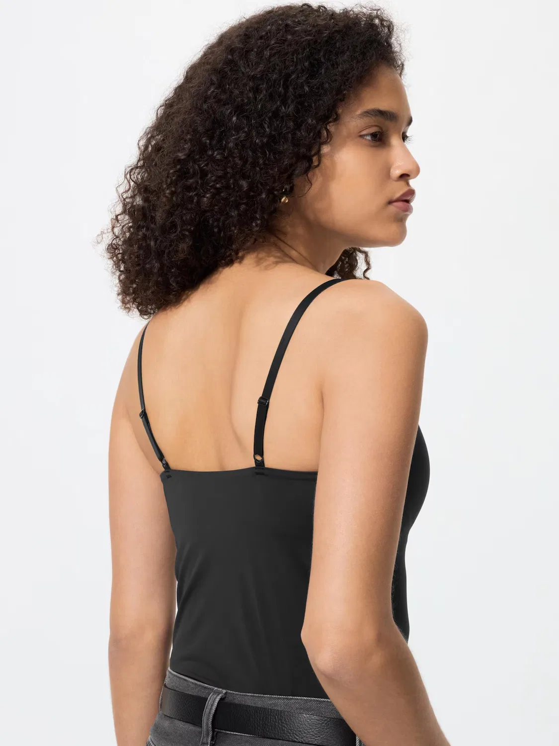 Бюстгальтер-топ Uniqlo airism, бесшовный, с V-образным вырезом, черный — фото 3