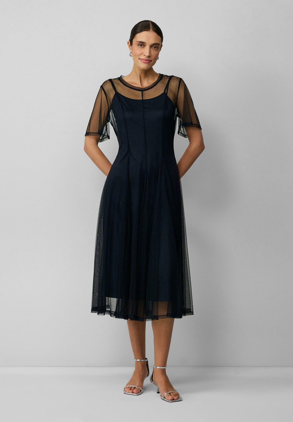

Повседневное платье s.Oliver BLACK LABEL, черный