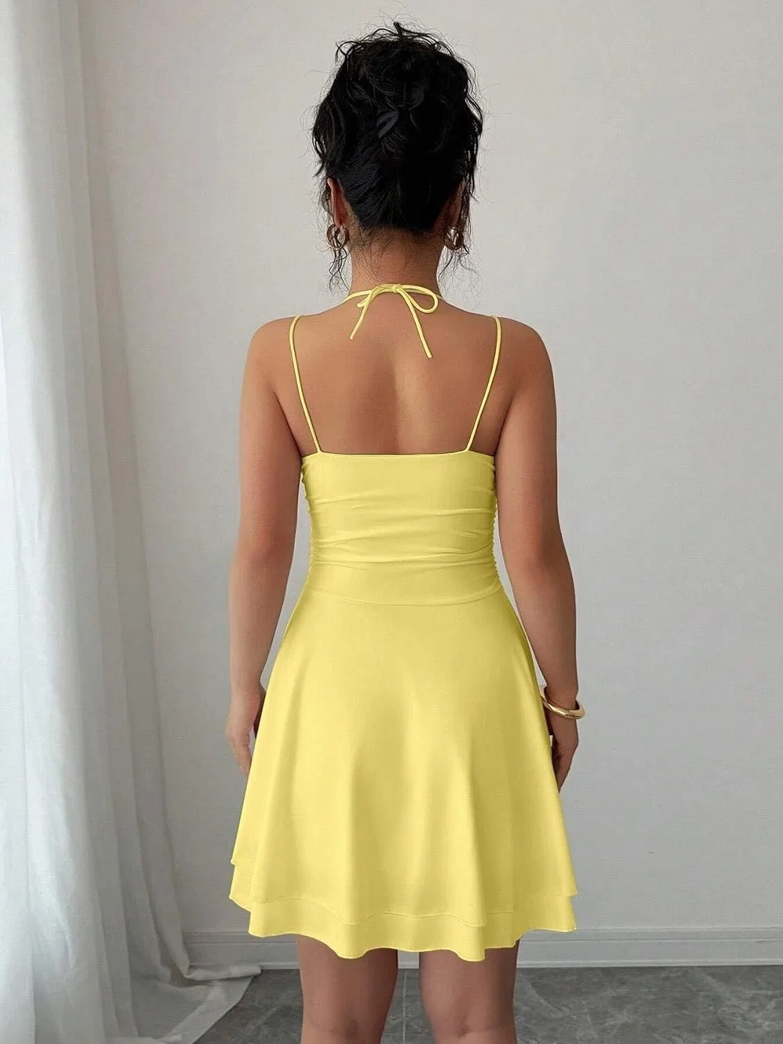 Женское повседневное платье-комбинация с открытой спиной, Yellow — фото 3