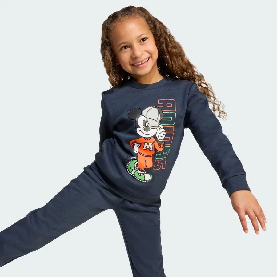 Детский спортивный комплект из джоггеров и свитшота с принтом Mickey Mouse, модель Sportswear JL9202 Disney Mickey Mouse Jogger, adidas, Aurora — фото 4