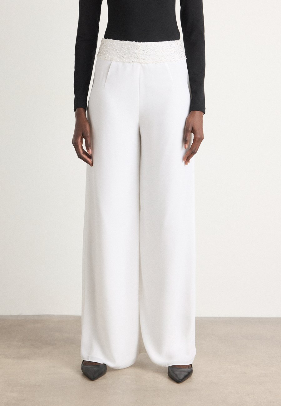 

Брюки Marc Cain Trousers, Offwhite/Off-White