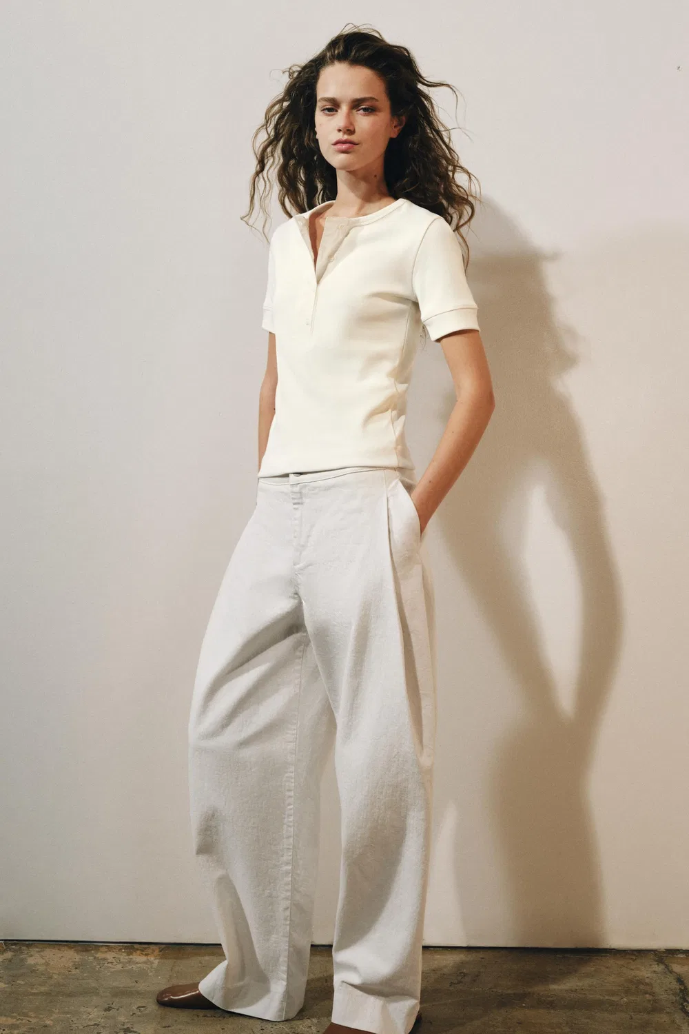 Футболка в рубчик с пуговицами ZARA, white
