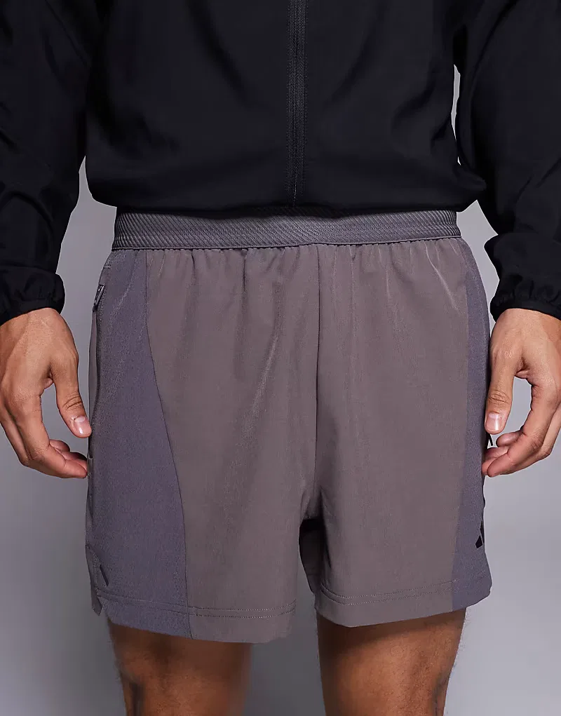 Тренировочные шорты Adidas Training Power серого — фото 4