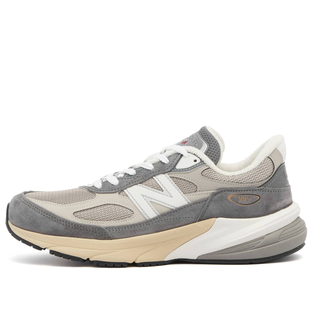 

Кроссовки U990Gr6 New Balance, серый