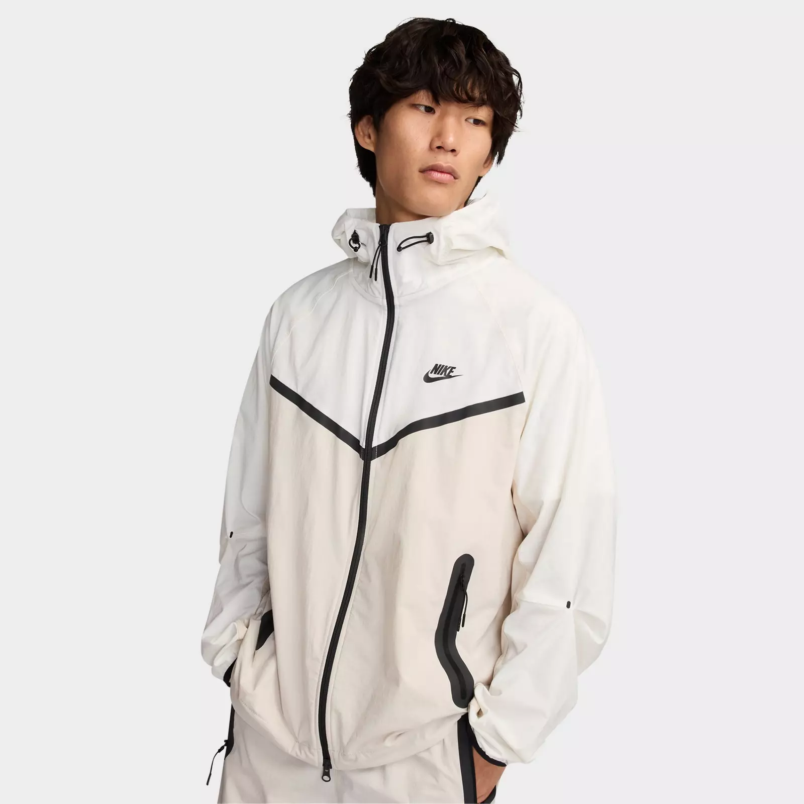

Куртка Men's Nike Tech Windrunner Woven Full-Zip, белый