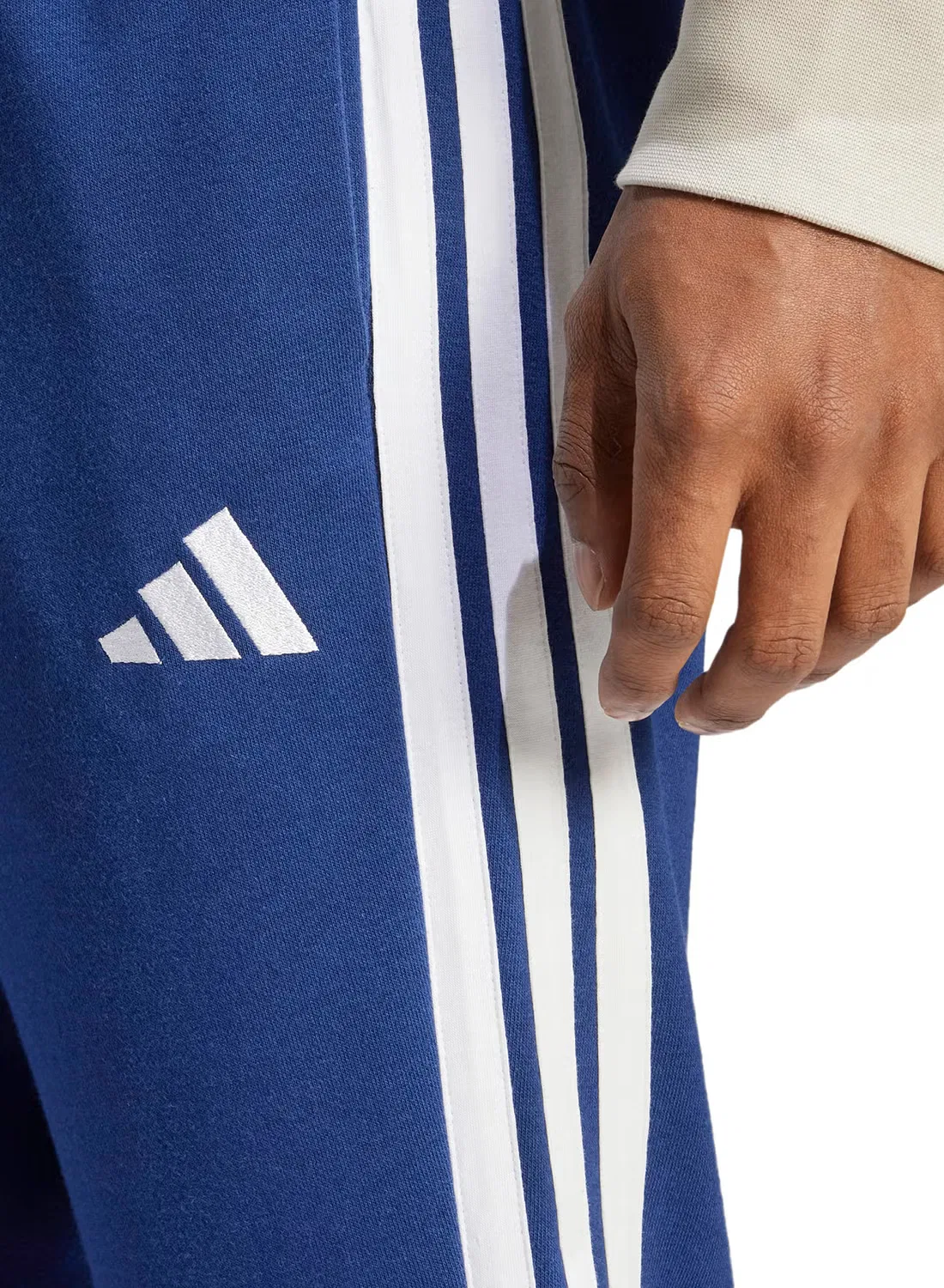 Штаны спортивные с тремя полосками Essential Adidas, синий — фото 3