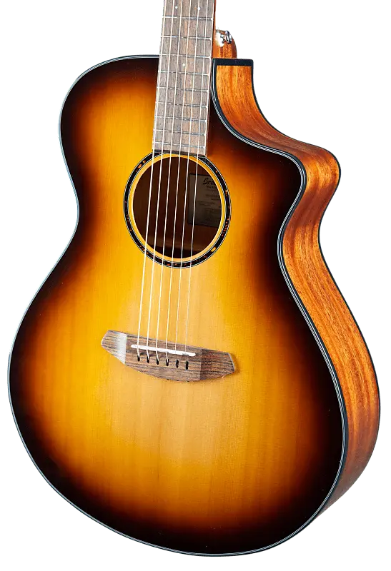 

Breedlove Discovery S Concert CE Cedar Edgeburst