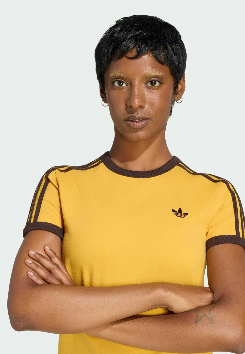 Футболка-Трапеция с тремя полосками, приталенного кроя - футболка с принтом Adidas Originals, Preloved Yellow Aurora Coffee — фото 3