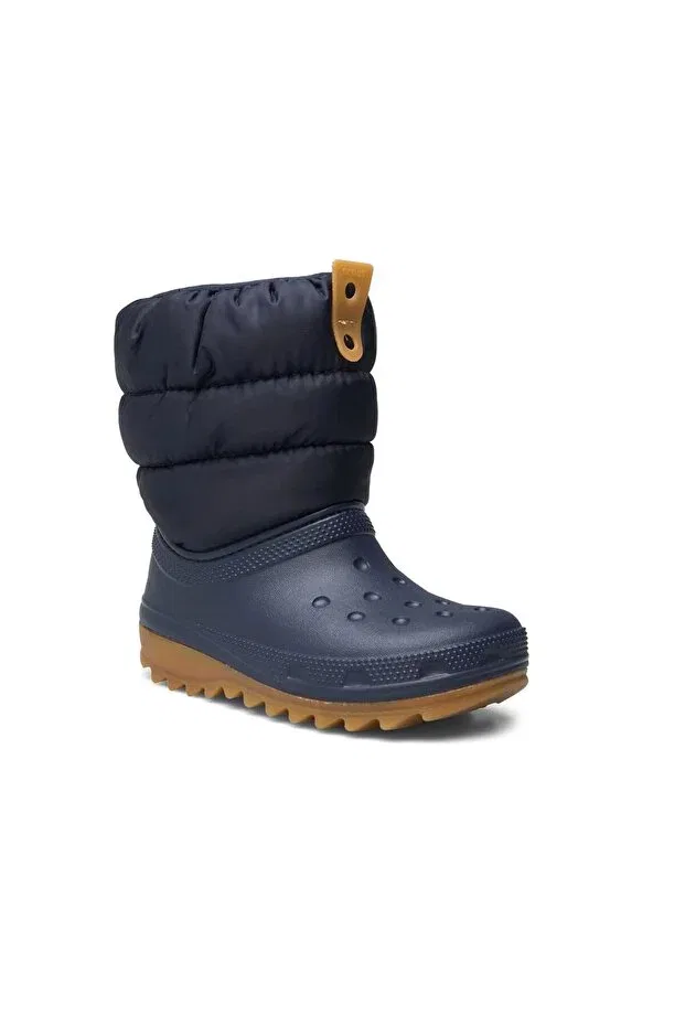 Детские ботинки для девочек с водоотталкивающим покрытием Classic Neo Puff Boot Crocs, Navy Blue — фото 2