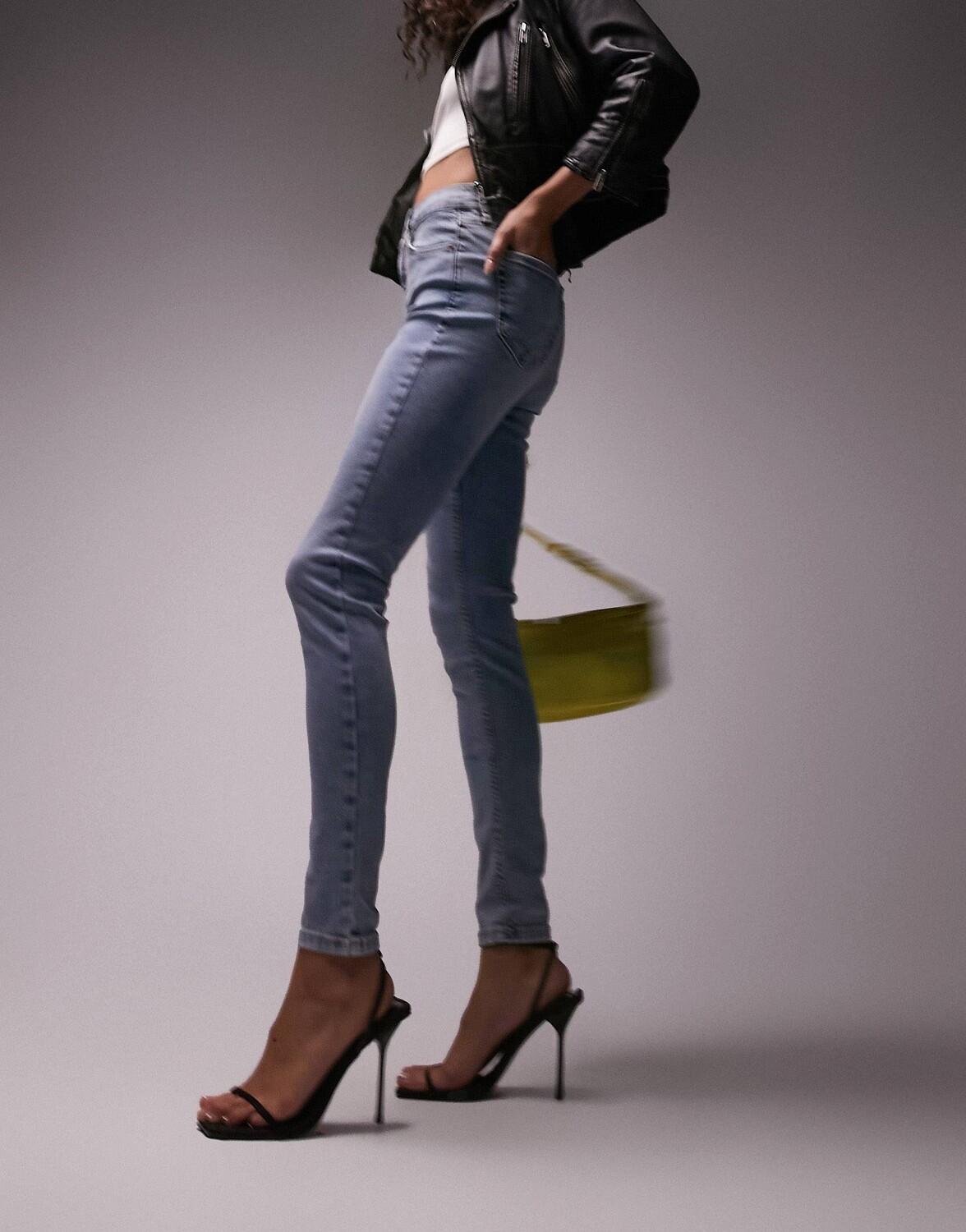 

Выбеленные джинсы Topshop Jamie