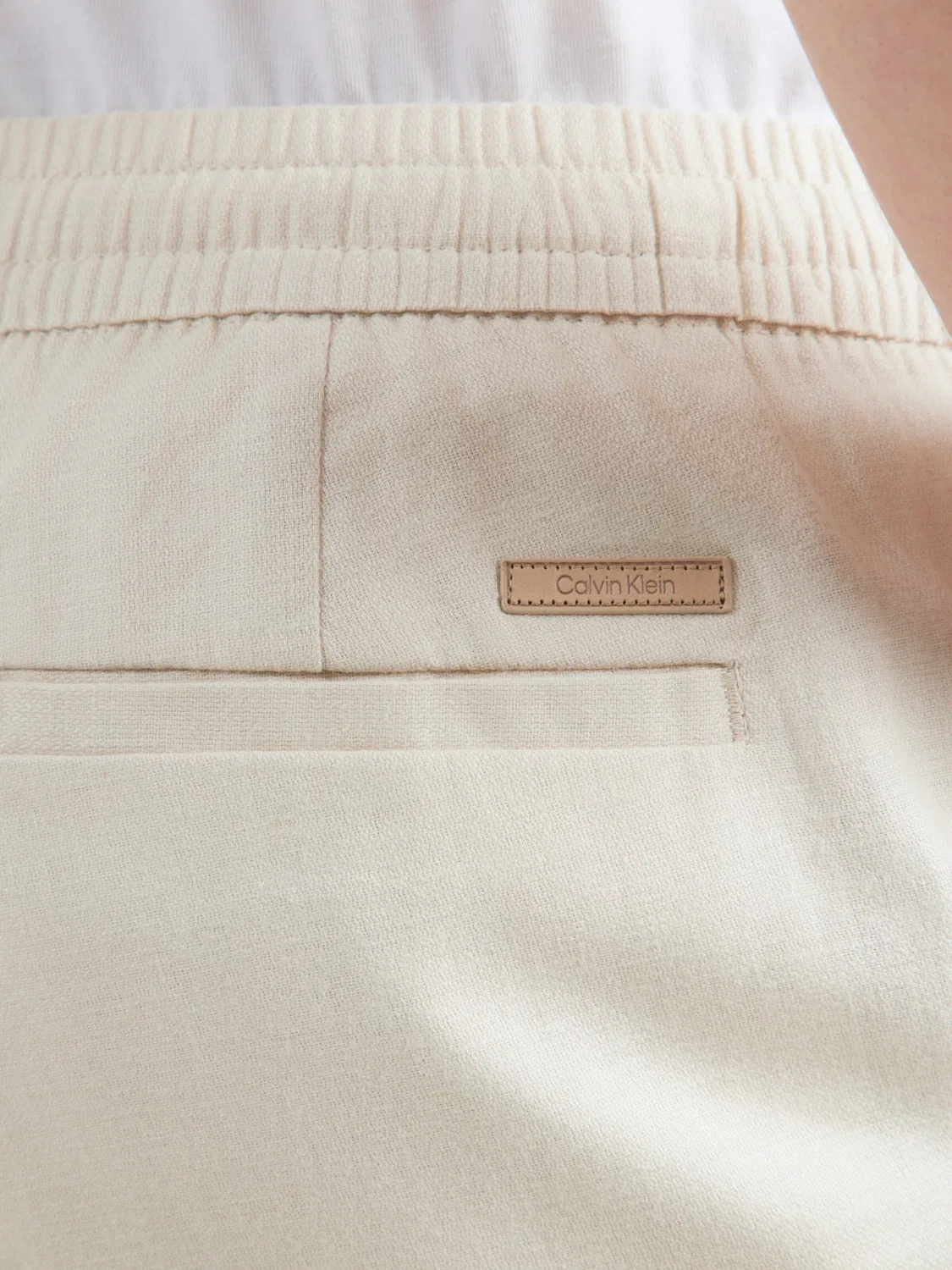 Брюки Calvin Klein Regular белого цвета из шерсти — фото 2
