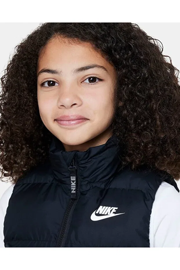 Детская синтетическая утепленная жилетка Nike, Black — фото 3
