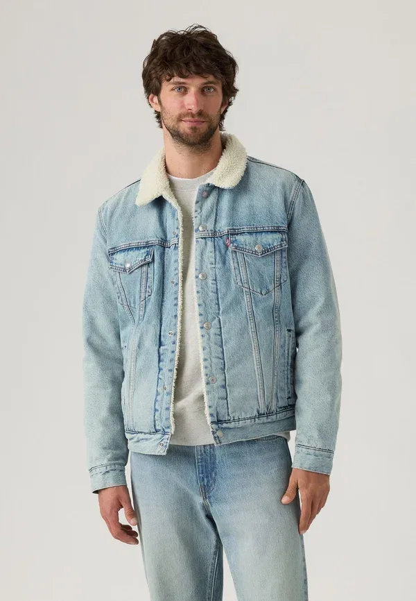 Джинсовая куртка-тракер Levi'S, цвет кентукки-блю шерпа — фото 2