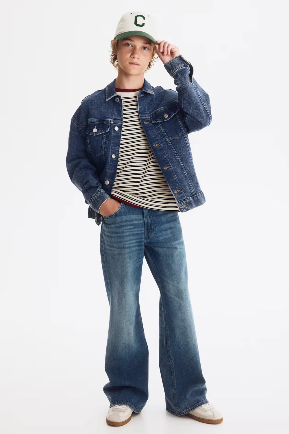 Свободные джинсы-клеш H&M, Dunkles Denimblau