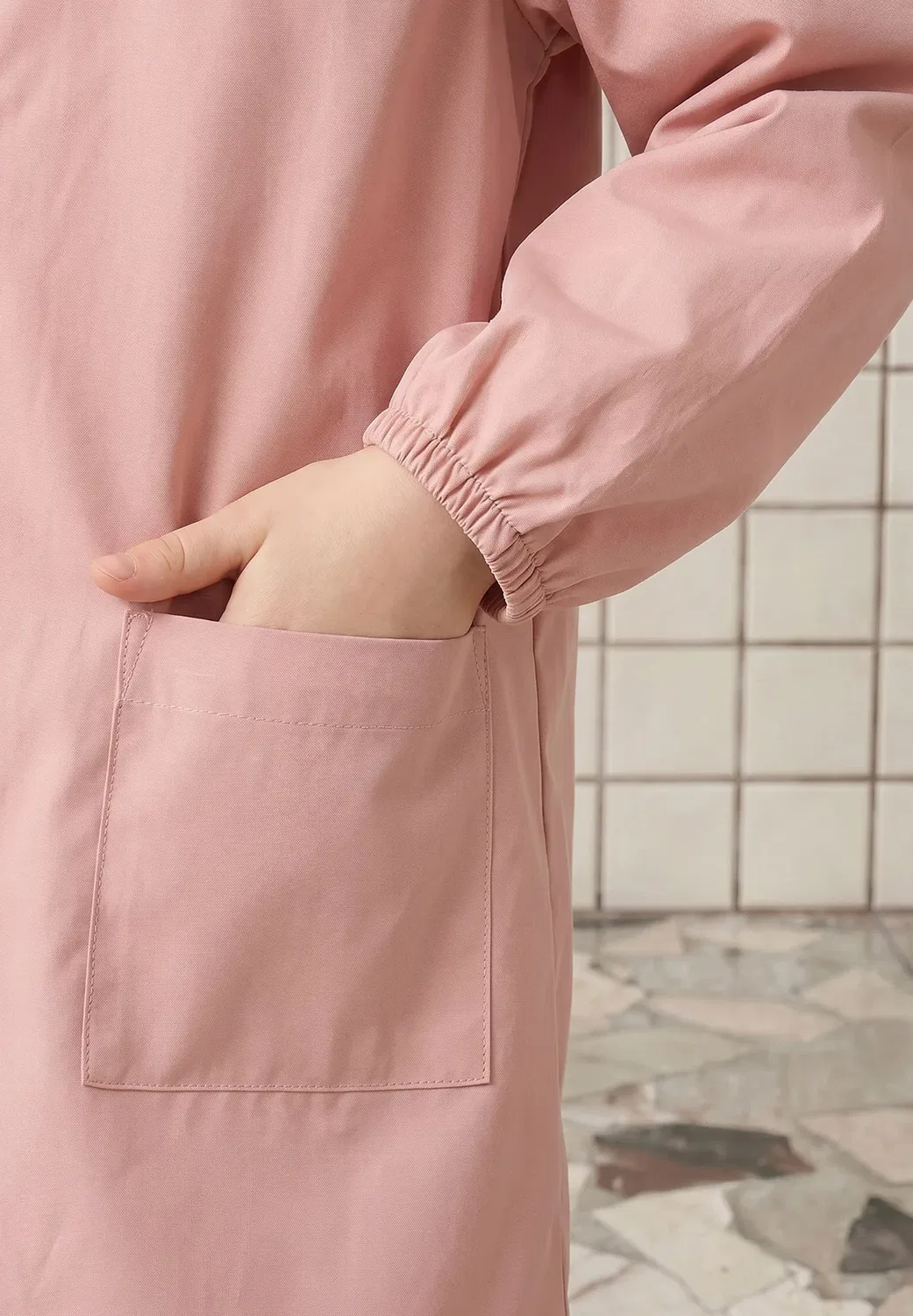 Mädchen malkittel mit rüschen-stehkragen - полупальто Vertbaudet, Pudrig Rosa