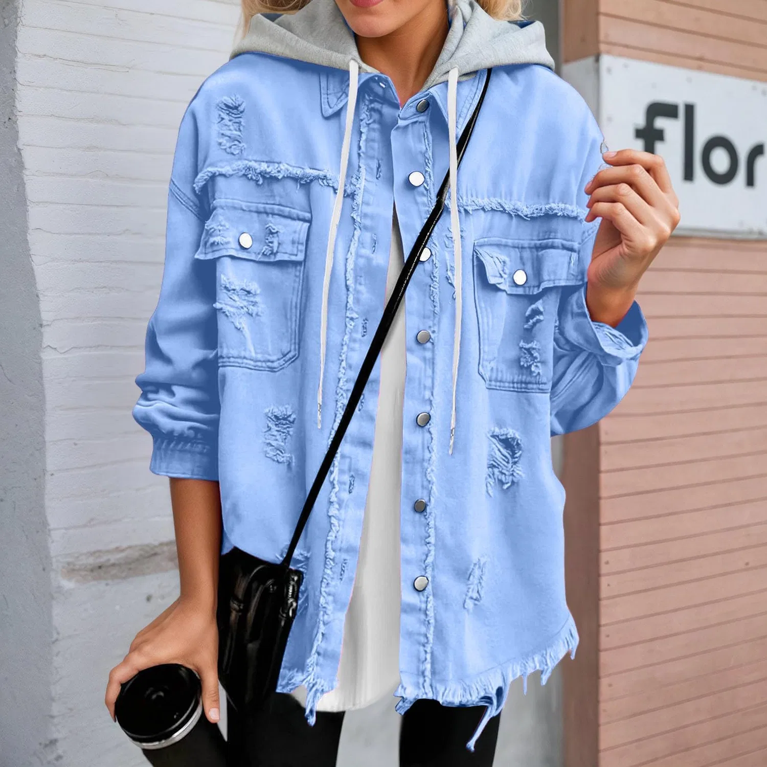 Женская джинсовая куртка oversize с капюшоном, Blu Cielo — фото 2