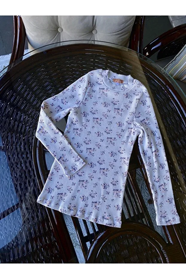 Детская футболка с принтом Floral Printed T-Shirt Hug, Printed