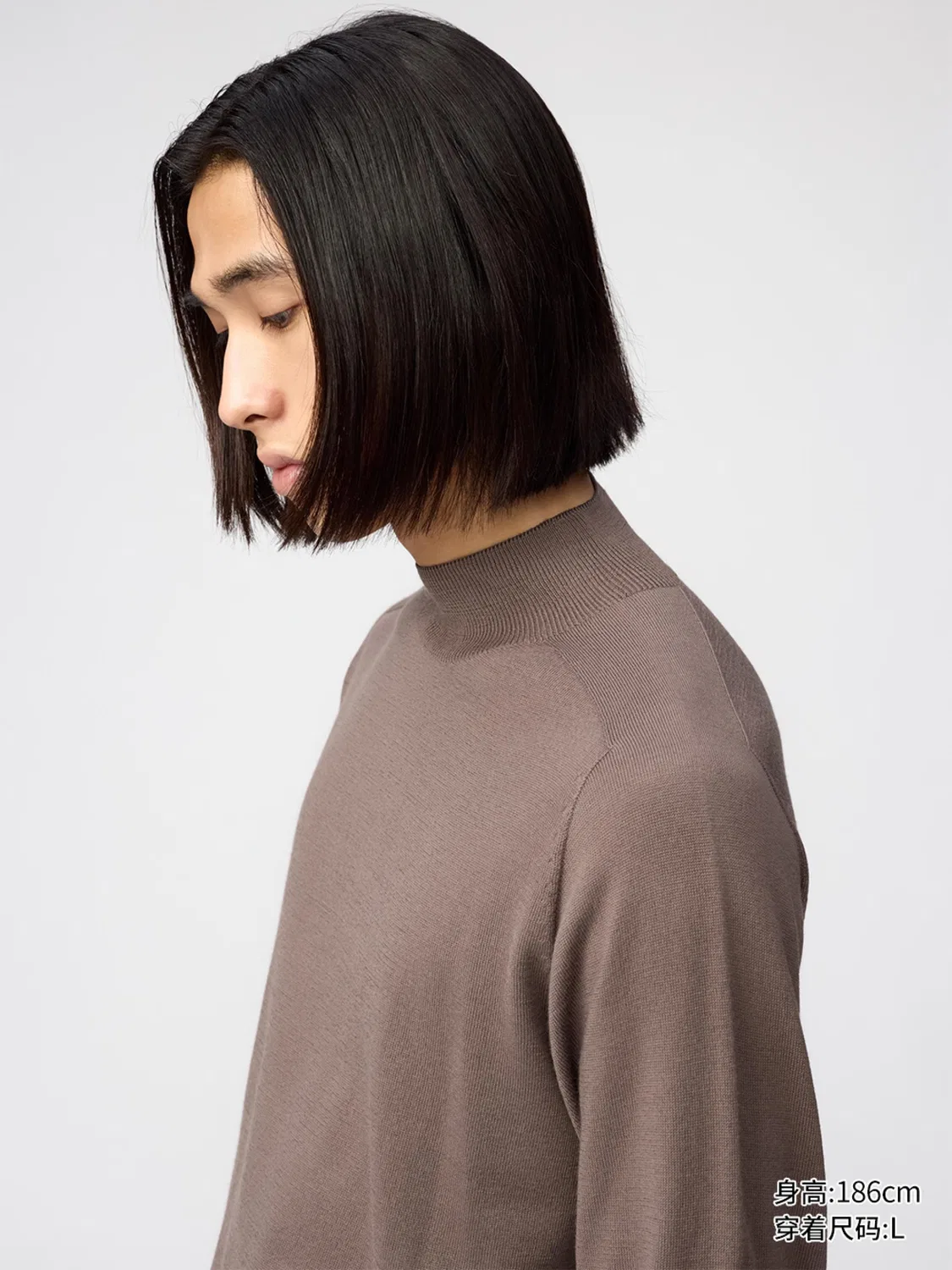 Свитер мужской вязаный с высоким воротником 3D Uniqlo, коричневый — фото 3