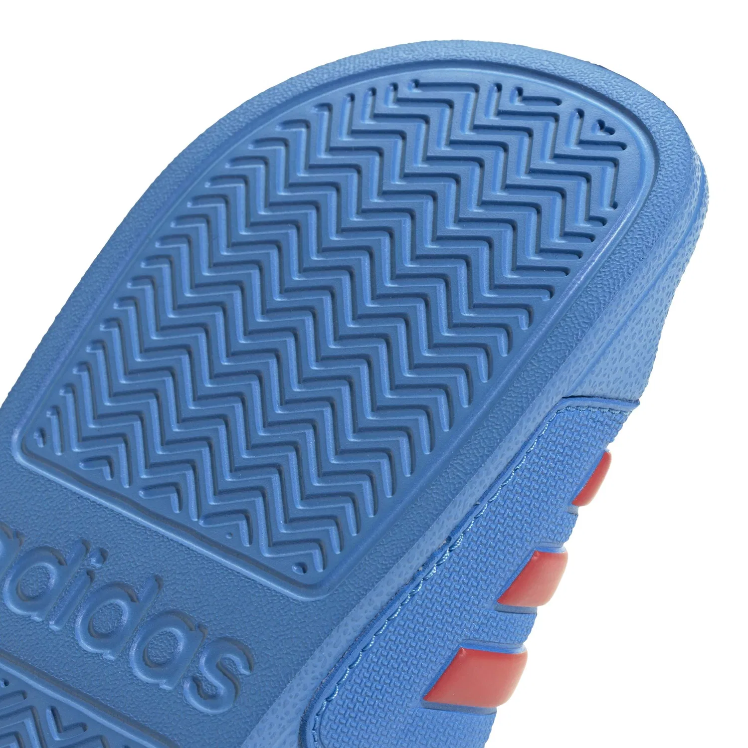 Детские шлепанцы для мальчиков с быстросохнущим материалом Adilette Shower Slides Adidas, Lucid Ray Blue Semi Glossy Red Off White — фото 2