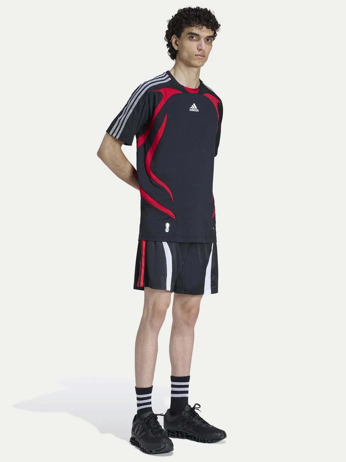 Мужские спортивные шорты стандартного кроя adicolor Teamgeist Adidas, черный — фото 2