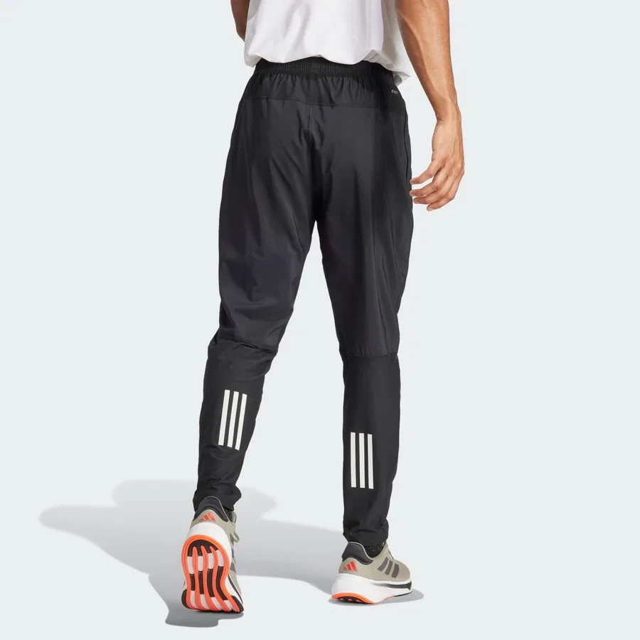 Спортивные брюки с зауженным кроем Own the Run adidas, Черный — фото 2
