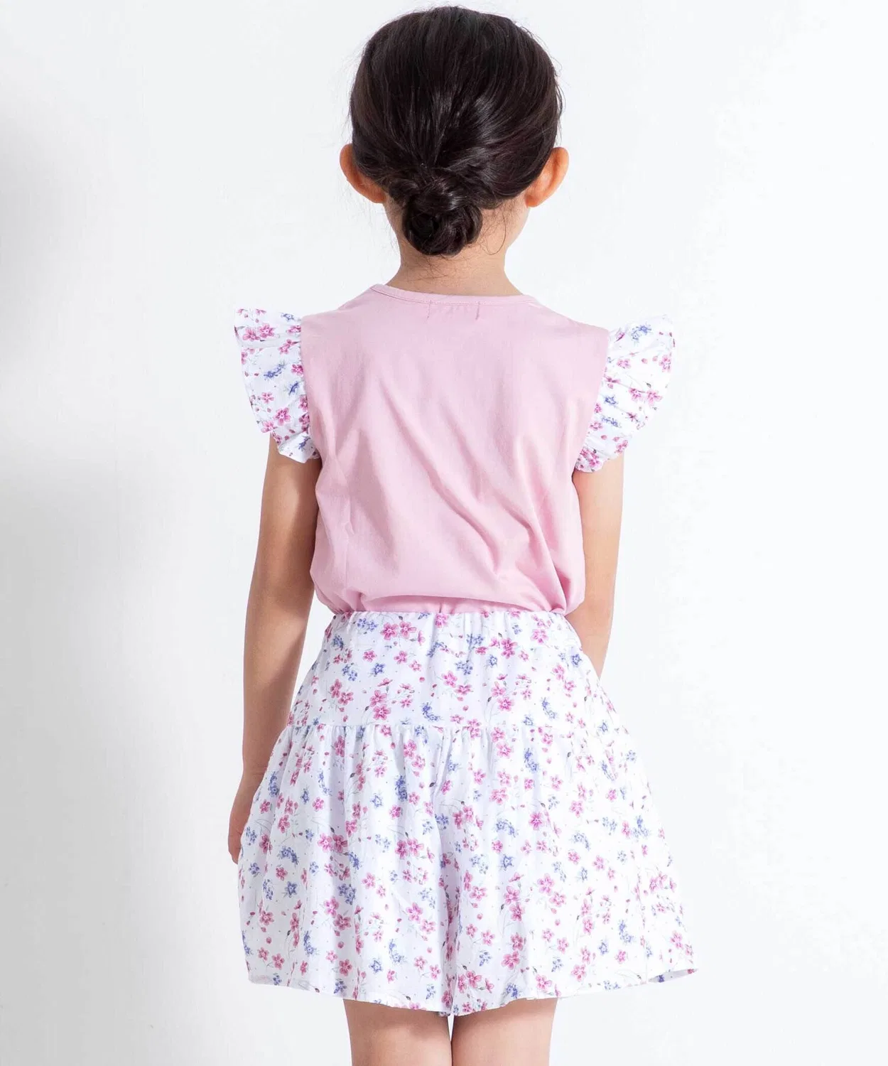 Детская футболка с цветочным принтом и рюшами без рукавов BeBe, White — фото 4