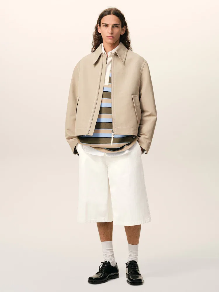 Шорты бермуды джинсовые Loose Bermuda Shorts AMI PARIS, White